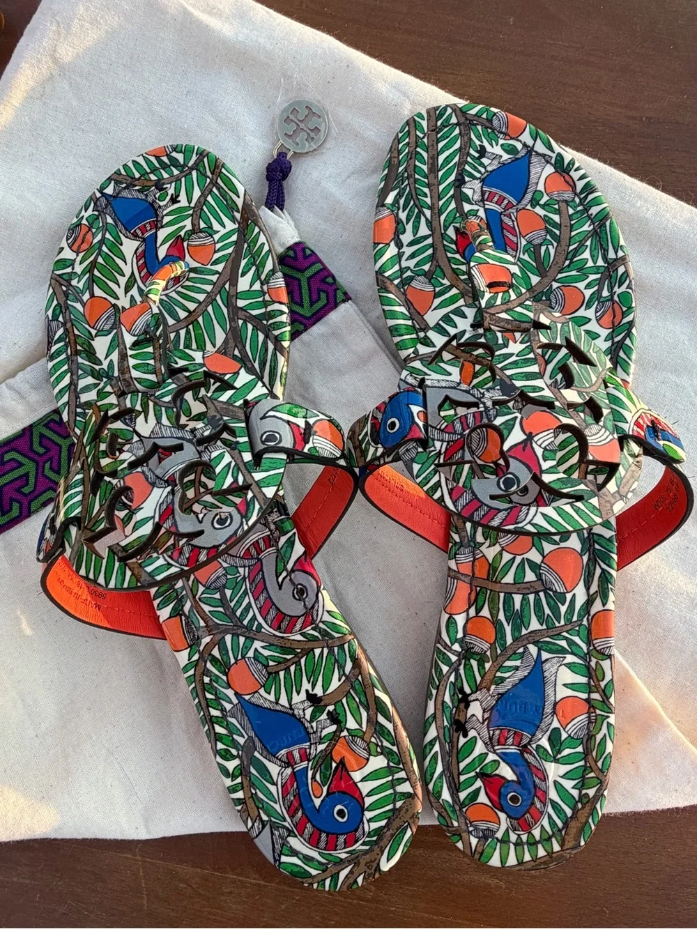 Tory Burch Something Wild Patent Leather Miller Sandals Size 9 1/2